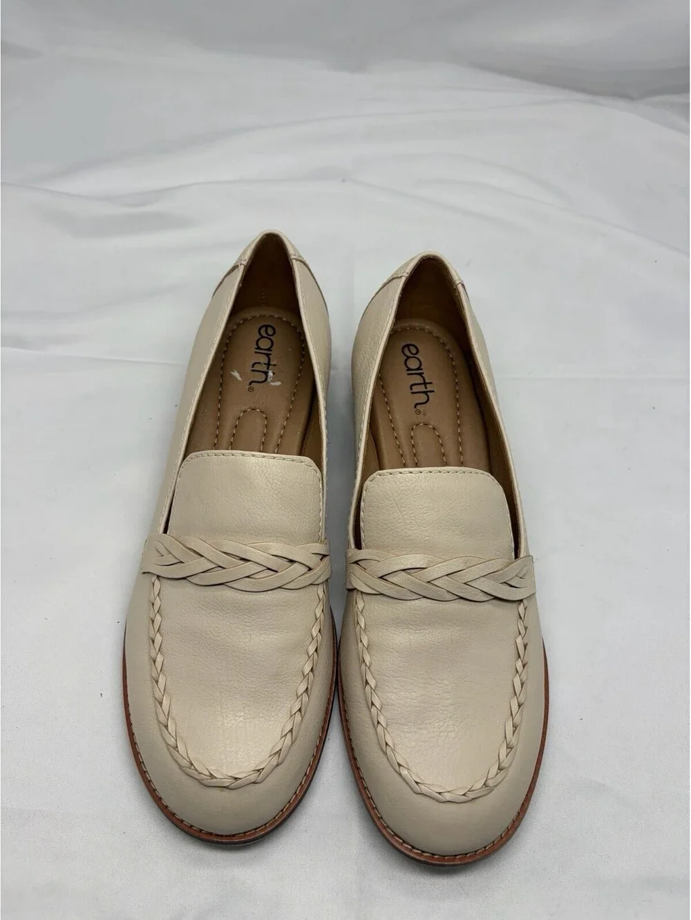 Earth Etedie Loafers Size 8 Womens Cream Leather Slip On Moc Toe Comfort NEW